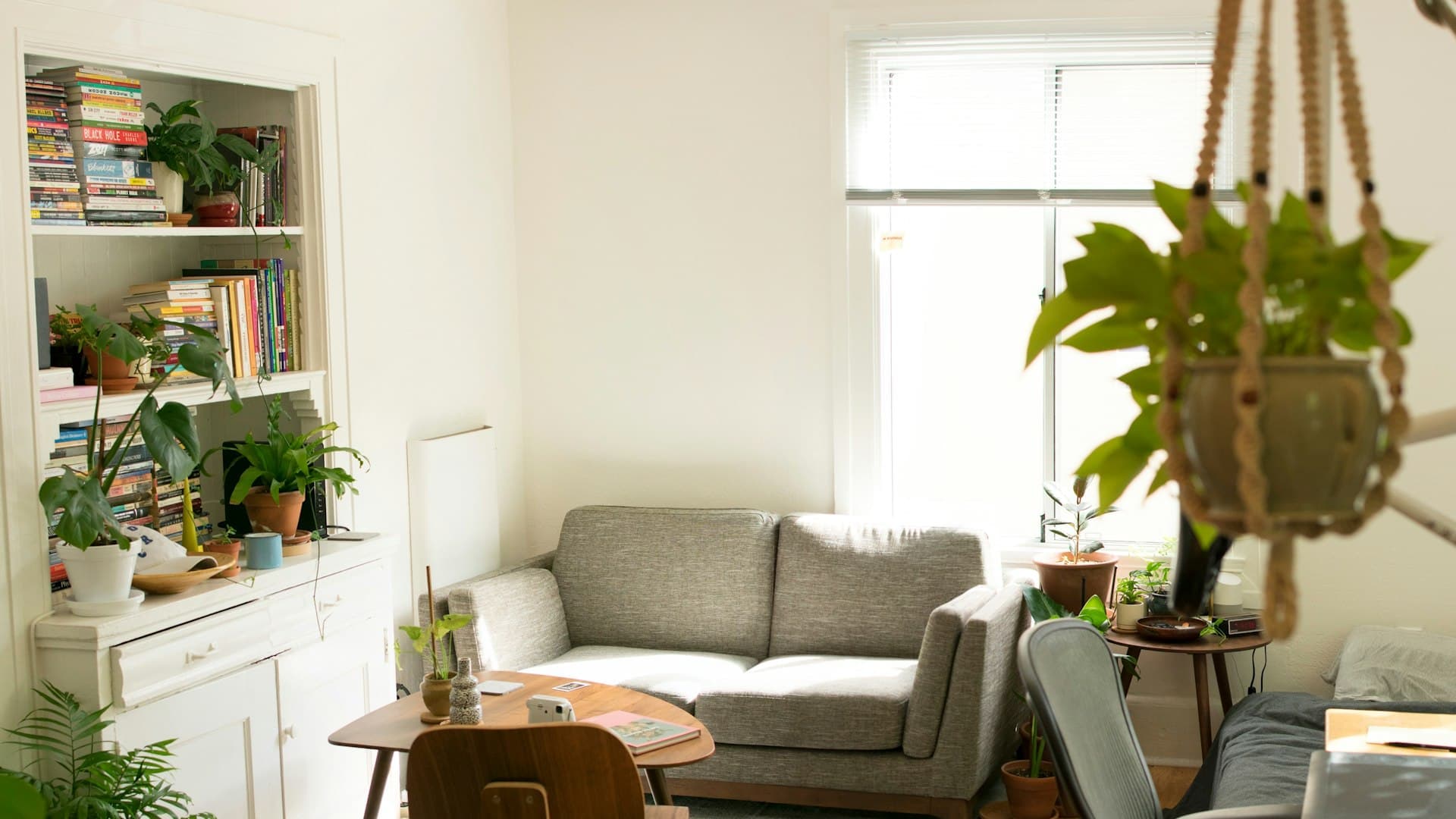 Furnished share house living room in Tokyo — Modern Living Tokyo